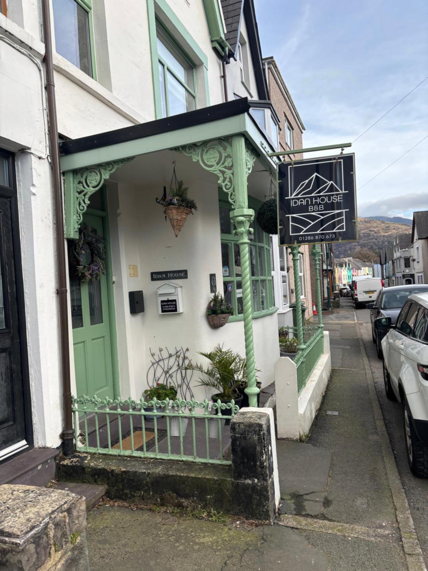 Idan House Bed & Breakfast Llanberis Exterior photo